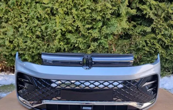 Volkswagen Tiguan Front bumper 571807421A