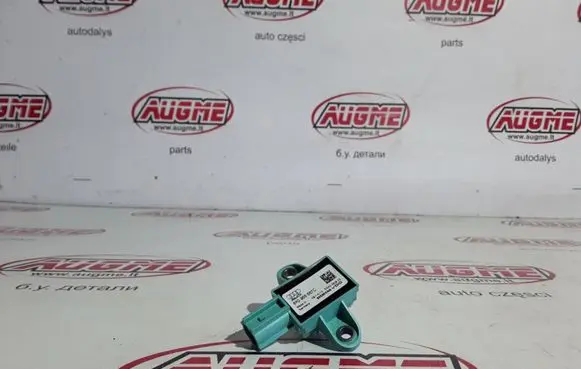 Audi A4 S4 B8 8K Airbag deployment crash/impact sensor 8K0955557
