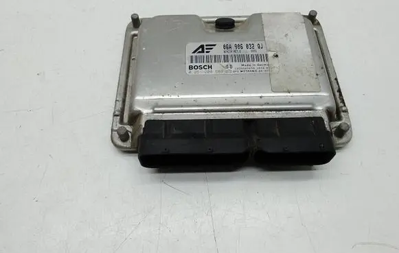 Volkswagen Sharan Engine control unit/module 06A906032QJ 0261208686 1039S05659