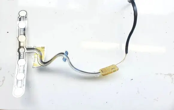 Volkswagen Jetta V Seat heating element 1k0963553
