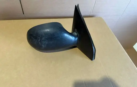 KIA Carnival Front door electric wing mirror 012107