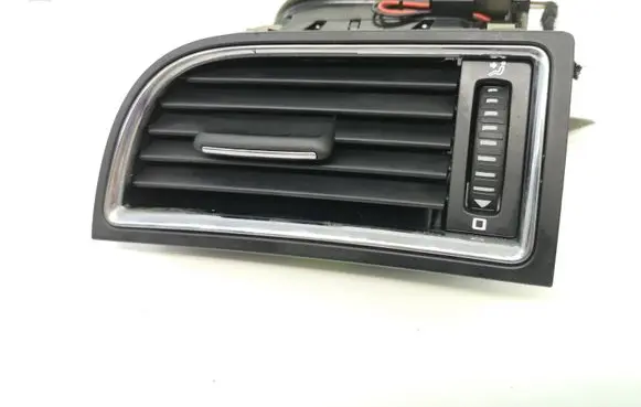 Skoda Superb B6 (3T) Dashboard side air vent grill/cover trim 3T0819701