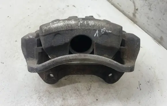 Opel Insignia A Front brake caliper