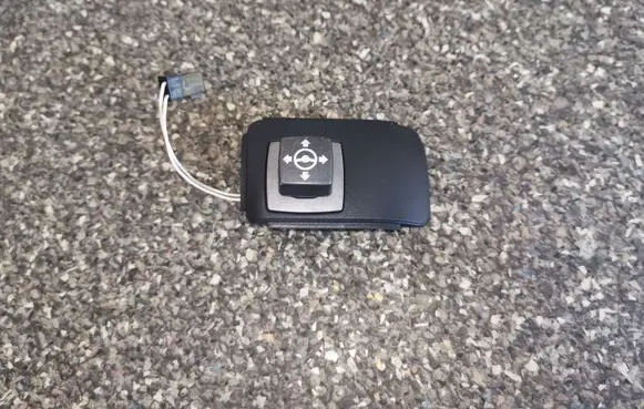 BMW 7 E65 E66 Steering wheel adjustment switch 6911535
