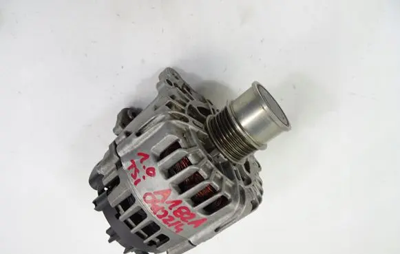 Audi A1 Generator/alternator 05E903026Q