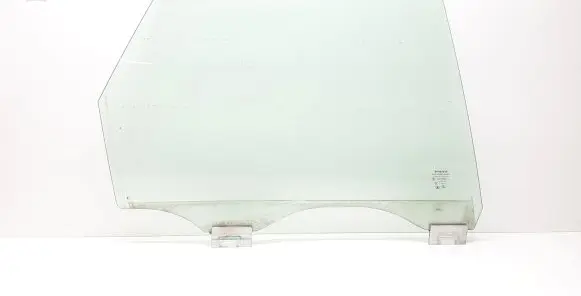 Volvo V50 Rear door window glass