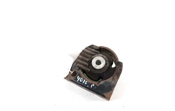 Toyota Verso Engine mount bracket 123610R050
