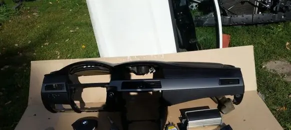 BMW 5 E60 E61 Dashboard