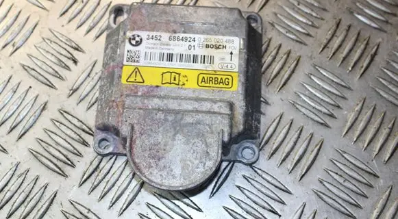 BMW 7 F01 F02 F03 F04 Airbag control unit/module 6864924