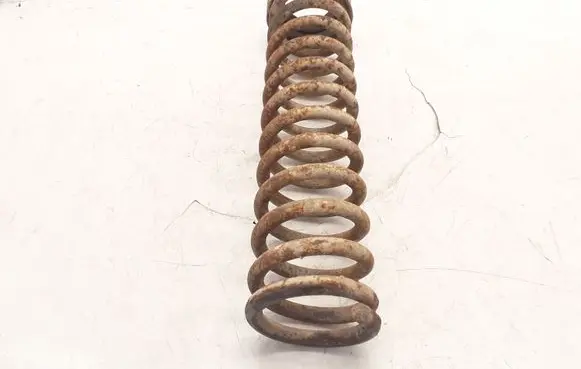 Mercedes-Benz W123 Front coil spring