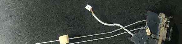 Mazda 323 F Rear door lock