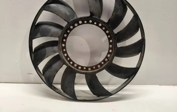 Audi A4 S4 B7 8E 8H Fan impeller 059121301a