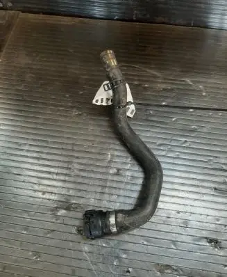 BMW 4 F32 F33 Engine coolant pipe/hose 9208182