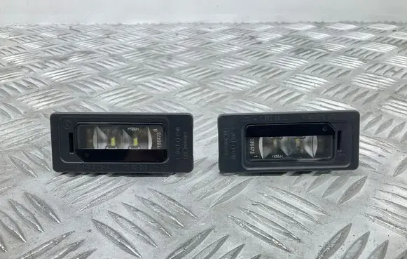 Volkswagen Golf Sportsvan Number plate light 3AF943021A