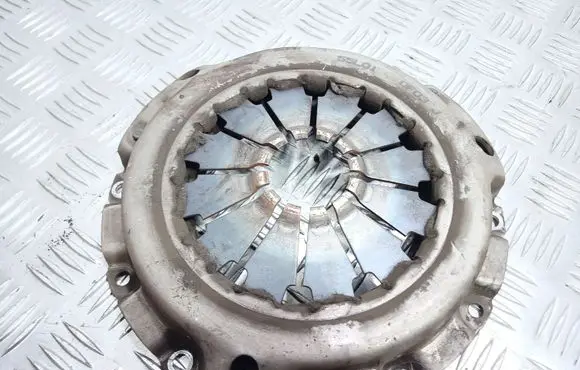 Suzuki SX4 Pressure plate 55L01 0F03J