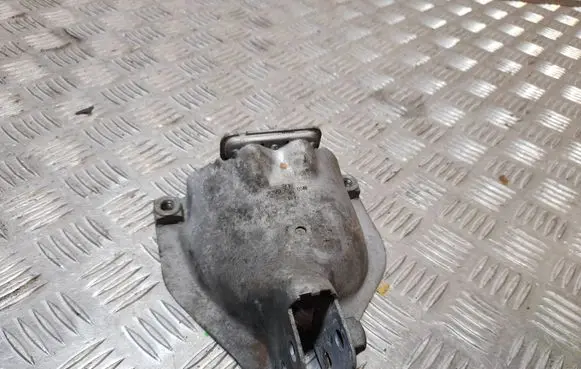 Audi Q5 SQ5 Engine mounting bracket 8K0399060K 8K0399060