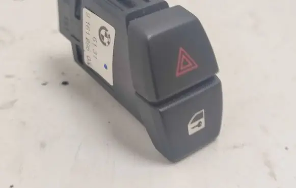 BMW 7 F01 F02 F03 F04 Hazard light switch 61319161896