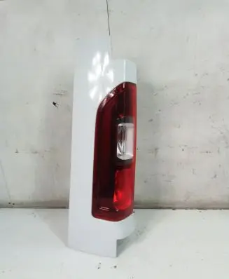Renault Trafic III (X82) Rear/tail lights