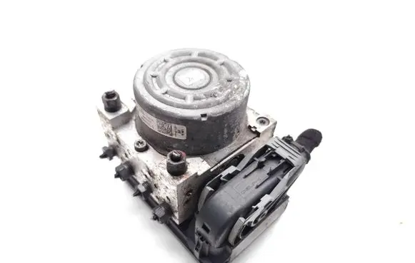 Alfa Romeo Alfetta ABS Pump 51920296 413228001FA