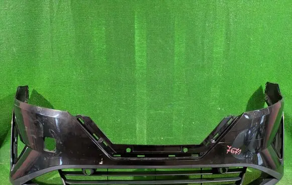 Nissan Qashqai J12 Front bumper