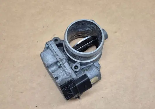 Audi A6 S6 C6 4F Throttle valve 4E0145950H A2C53364207 0711101956