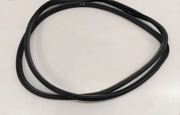 Nissan X-Trail T33 Front door rubber seal 