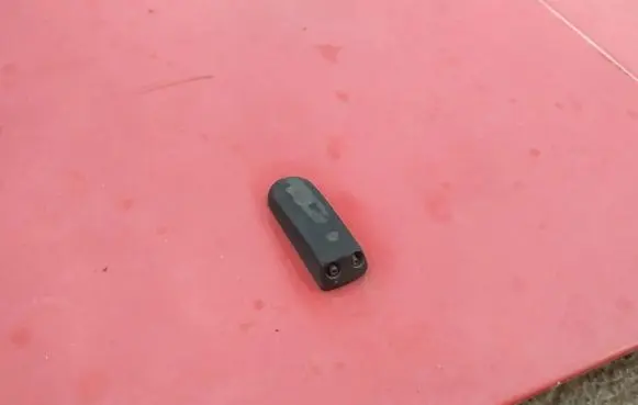 Windshield washer spray nozzle
