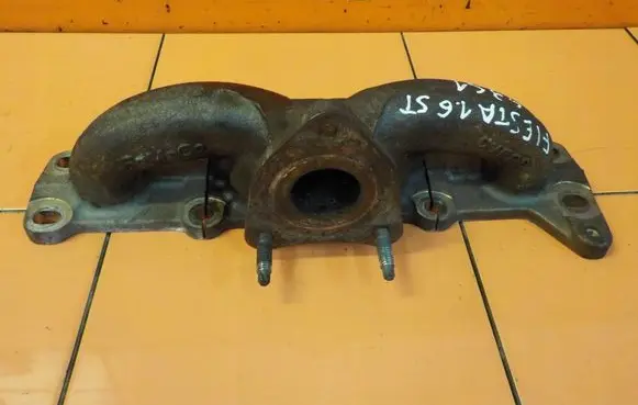 Ford Fiesta Exhaust manifold 