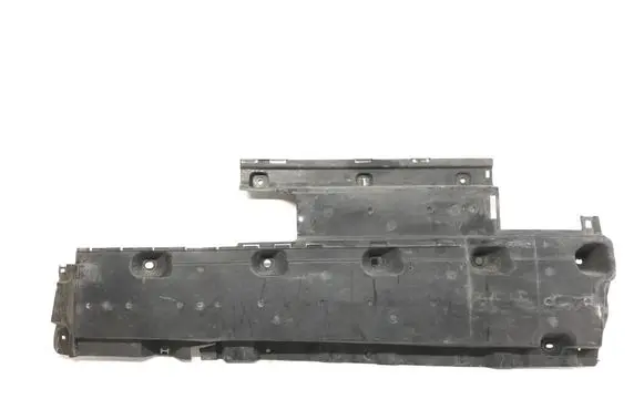 Renault Captur II Front underbody cover/under tray 748152215R
