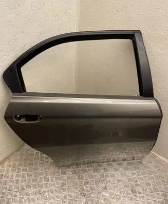Alfa Romeo 166 Rear door
