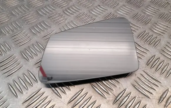 Mercedes-Benz CLA C117 X117 W117 Wing mirror glass A2468100321