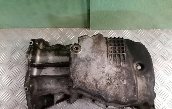 Renault Megane II Oil sump 8200273261