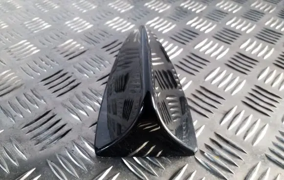 BMW X3 E83 Roof (GPS) antenna cover 3411451