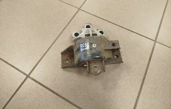 Opel Mokka Gearbox mount 25947935