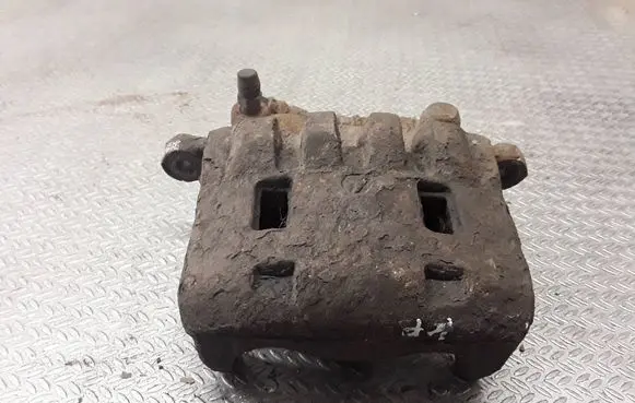 Subaru Forester SH Front brake caliper 