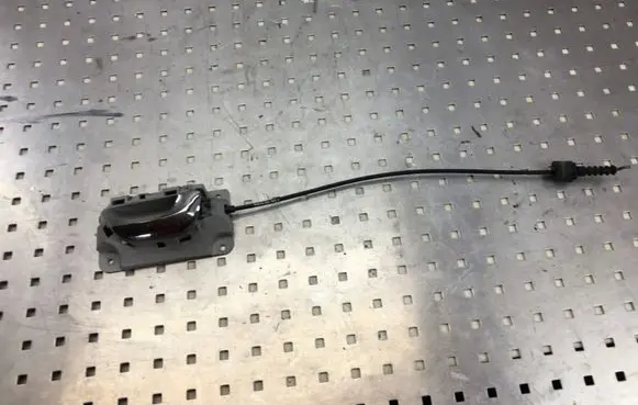 Volvo S80 Rear door interior handle 09170046