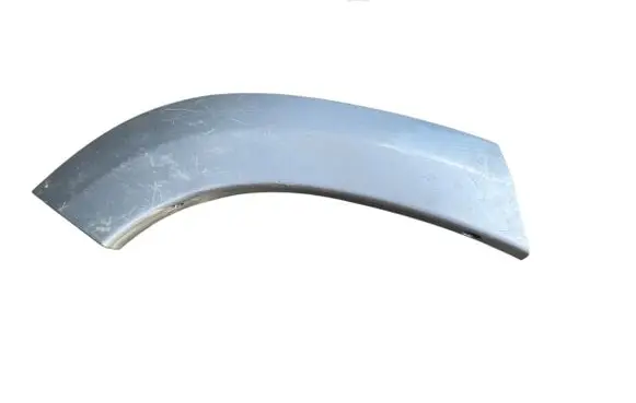 Rear fender molding trim