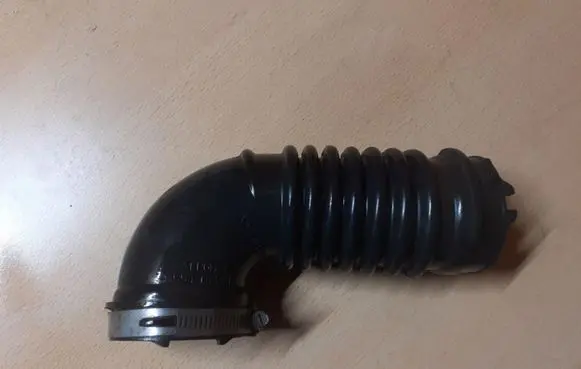 Mazda 2 Intercooler hose/pipe S55413221