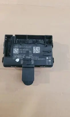 Audi e-tron Door control unit/module 4M0959593M