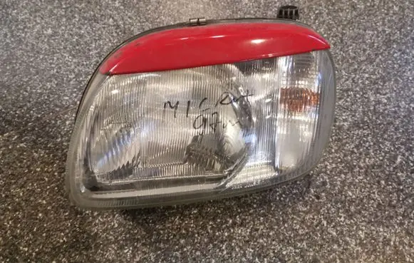 Nissan Micra Headlight/headlamp
