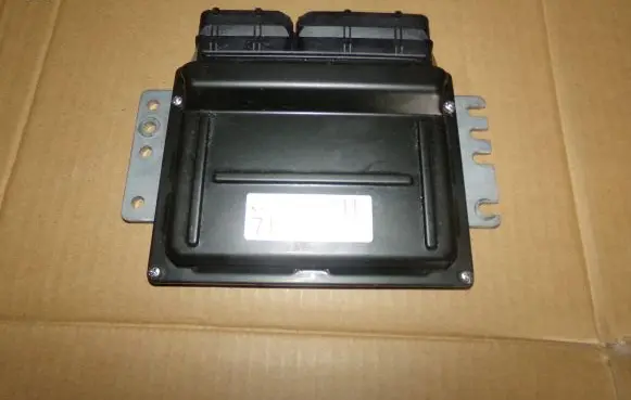 Nissan Primera Engine control unit/module MEC30160