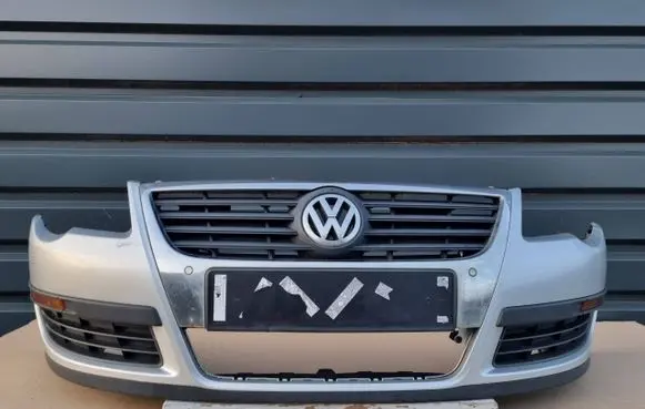Volkswagen PASSAT B6 Front bumper 3C0807221 zd-wlkp3C0807221