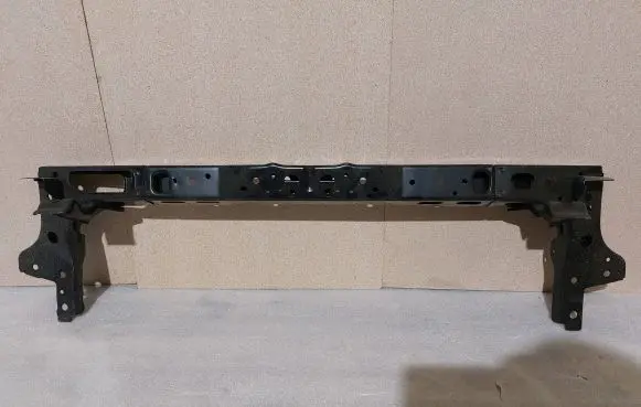 Chevrolet Cruze II Top upper radiator support slam panel 84180255 23406404 GM1225332