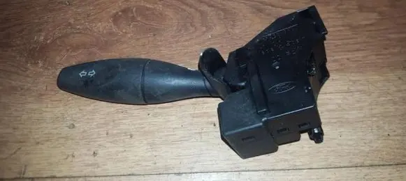 Ford Focus Indicator stalk 98ag13335ae