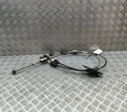 Opel Movano B Gear shift cable linkage 95519745