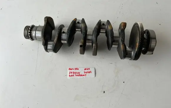 BMW 5 E60 E61 Crankshaft 7798473