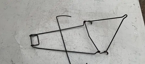 Opel Zafira C Spare wheel mounting bracket 