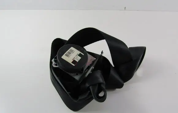 Toyota Avensis T270 Set of seat belts 609311300B