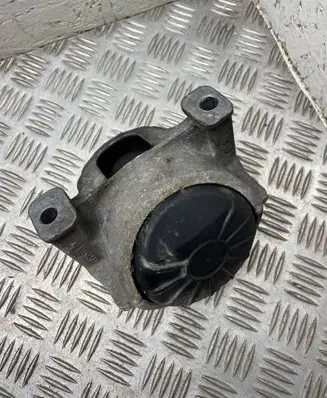 Audi A5 8T 8F Engine mount bracket 8k0199381