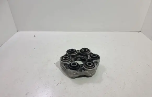 BMW 5 F10 F11 Rear prop shaft donut coupling/joint 1518004111 760562905
